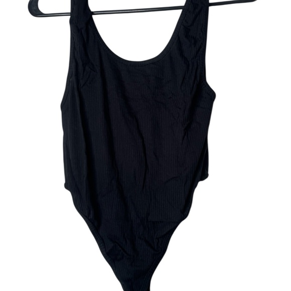 I Heart Tops - Chic Black Women's Bodysuit